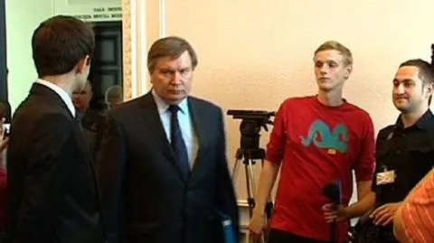 Kampania z katastrofą 
w tle