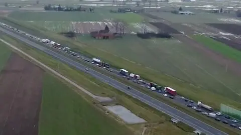 Dwa wypadki w kilkanaście minut, A1 zablokowana