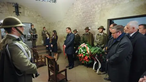 Andrzej Duda i Marta Kaczyńska odwiedzili grób pary prezydenckiej