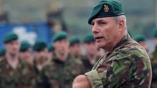 Pułkownik Gray nadal służy w brytyjskim wojsku