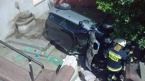 Bo nie zaciągnął ręcznego