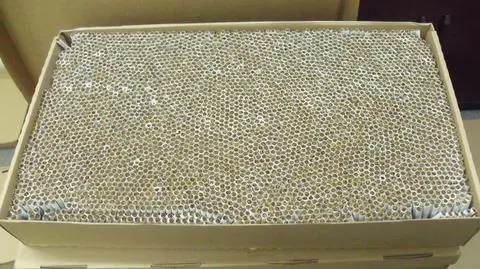 Wiózł kontrabandę w bagażniku. Wpadł przez grzeczność