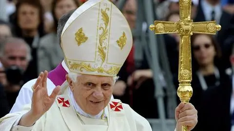 Benedykt XVI jest krytykowany przez niemiecką pracę
