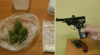 W trakcie przeszukań zabezpieczono 20 gramów marihuany, 60 gramów amfetaminy oraz broń palną 