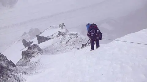 Rok po Broad Peak. "Nie musimy umierać z partnerem, chodzi o pomoc". Będą kolejne wyprawy