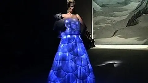 Moda zaawansowana technologicznie