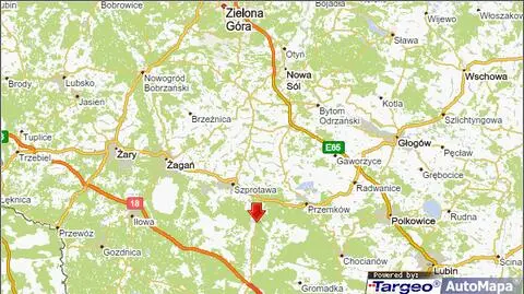 Jedna osoba nie żyje, sześć zostało rannych. Zderzenie trzech aut