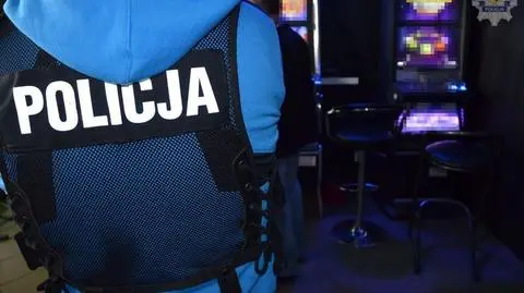 W Gdańsku sprawdzają salony gier. "Zabezpieczyliśmy 16 automatów"