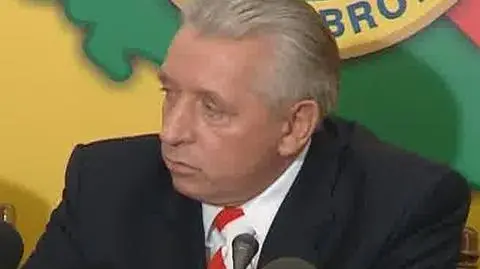 Lepper znów pozywa - teraz premiera