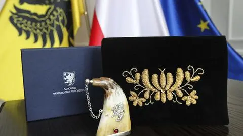 Tabakierka i torebka prosto z Kaszub 