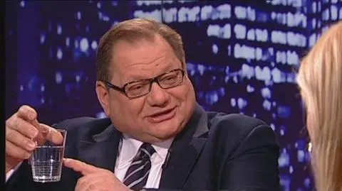 Kalisz: co jest w tej szklance?