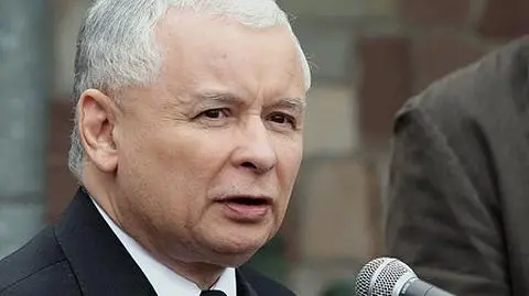 Zmienne nastawienie do głowy państwa