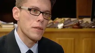 Sędzia Igor Tuleya w swoim zawiadomieniu cytuje protokoły CBA. Wynika z nich, że agenci nie zapewnili opieki lekarskiej osobom mowiącym o swoich schorzeniach.