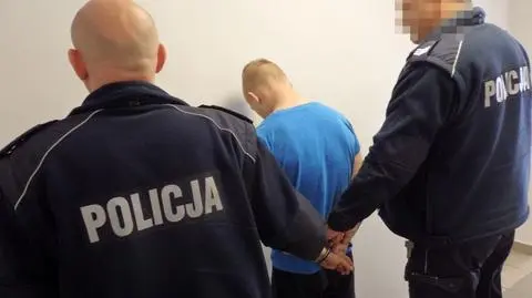 Rybnik. Uciekając przed policją wyskoczył z balkonu na radiowóz
