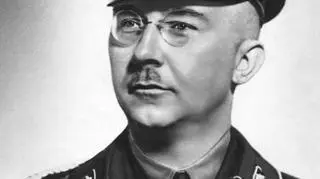 Odnaleziono pliki, notatki i zdjęcia z archiwum nazistowskiego dygnitarza - Himmlera - odpowiedzialnego za Holokaust