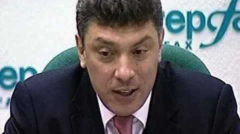 Amoniakiem w lidera opozycji