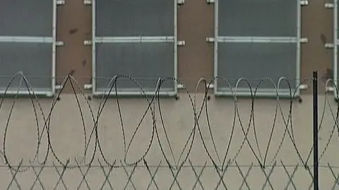 Nastolatkowie sądzeni za molestowanie koleżanki