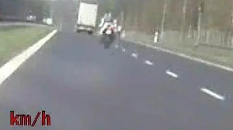 131 km/h za dużo na liczniku. "Spieszył się do pracy"