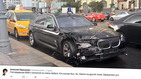 Rosja. Samochód doradcy Putina zderzył się z taksówką