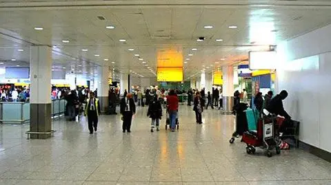 Akcja na Heathrow. Zatrzymani za terroryzm