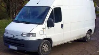 80% aut dostawczych było przeładowanych 