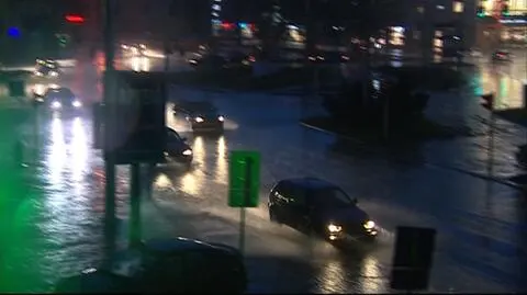 Gorący dzień podsumowały burze. Szczecin zalały strugi wody