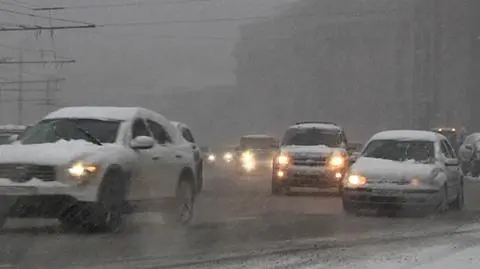 Moskwa pod śniegiem. Korki na 3,5 tys. kilometrów