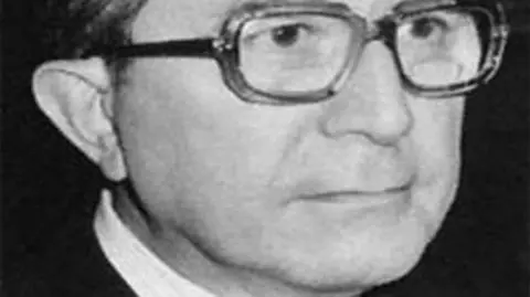 Były premier w ciężkim stanie