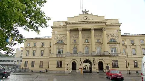 Policjant pił alkohol podczas wizyty Obamy. Ukarany naganą
