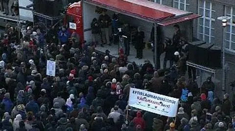 Islandczycy demonstrują przeciw rządowi