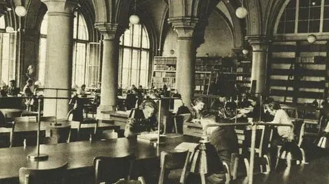 Wrocławski Hogwart przy ul. Szajnochy. 
Historia tysięcy księgozbiorów