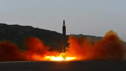 Japonia i USA: priorytetem powstrzymanie prób rakietowych Pjongjangu