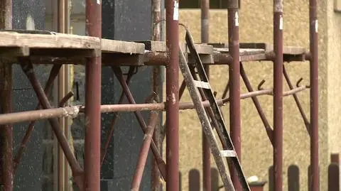 Nie pomógł swojemu pracownikowi, który spadł z rusztowania
