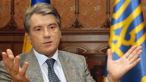 Prezydent ma poparcie 
jak szef komunistów