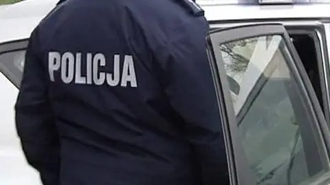 Kurier staranował radiowóz. Padły strzały