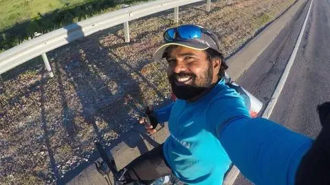 Hinduski kibic chce poznać Messiego. Jedzie rowerem na mundial