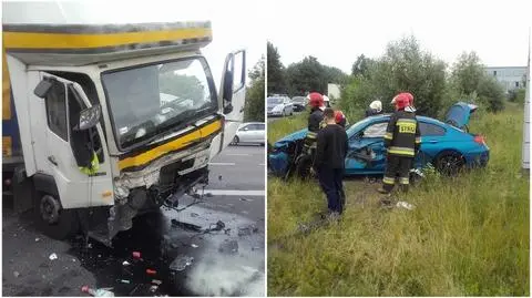 BMW zniszczone po zderzeniu z ciężarówką