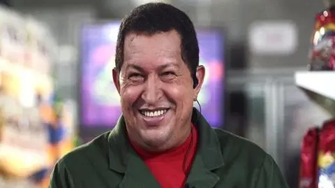 Chavez przejmuje sklepy