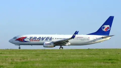 Incydent lotniczy w Czechach. 
Boeing zatrzymał się dopiero na łące