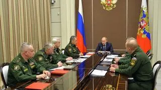 Władimir Putin zapewnia, że Rosja nie chce angażować się w żadne polityczne intrygi