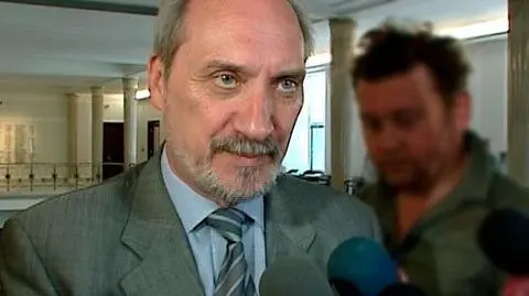 Macierewicz skarży Traktat