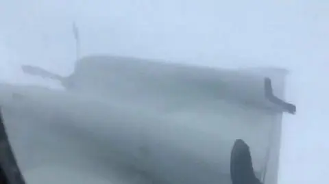 Samoloty NOAA monitorują huragan bez przerwy