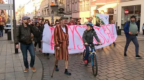 Gliwice. Mieszkańcy protestują przeciwko prosamochodowemu miastu