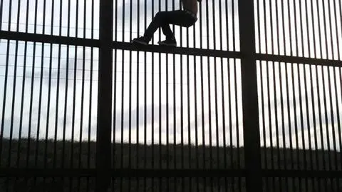 Trump chce postawić mur na całej długości granicy 