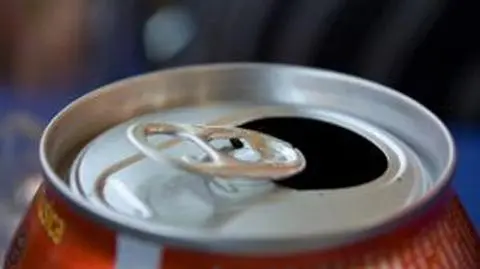 Nie udało się zakazać sprzedaży Coca-Coli