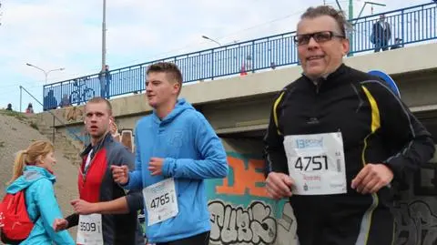 Przebiegł maraton w niespełna 5 godzin. Wygrał samochód