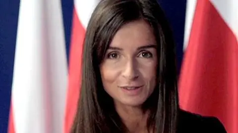 Kaczyńska w spocie Sasina: "Trzymam za niego kciuki"