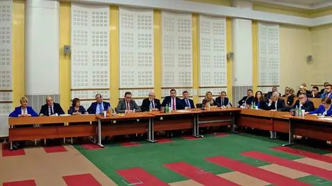 Posłowie PiS złożyli projekt ustawy, który miałby ograniczyć uprawnienia przewodniczących sejmików