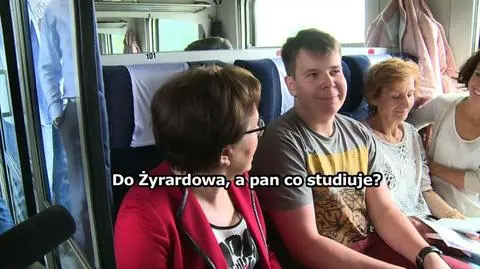 Ewa Kopacz w pociagu