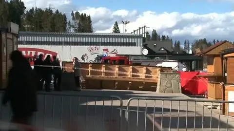 Witacz przygniótł kobietę i dziecko, oboje zmarli (wideo archiwalne)